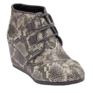 NWOT. Tom's Kala Wedge Heel Bootie